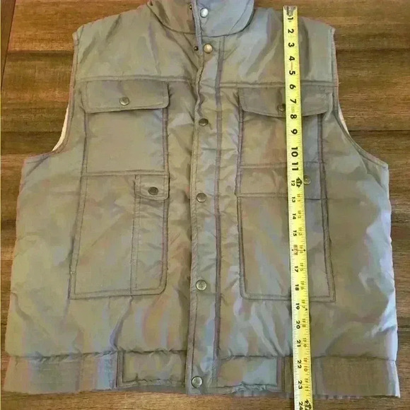 Ozark Trail Puffer Vest Mens M Tan Beige Snap Nylon/Poly Utility Camp Hunt Fish - Picture 4 of 10